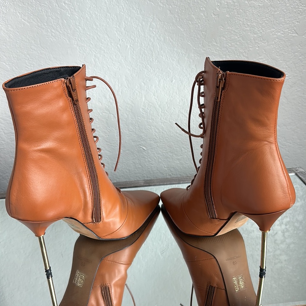 l'intervalle ankle boots w/gold accent high heels in chestnut nubuck 40/ US 9 - Picture 5 of 7